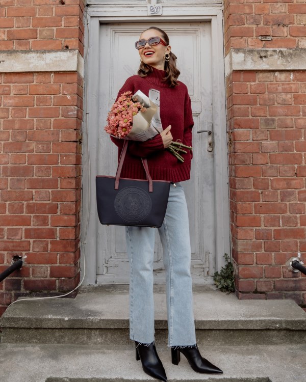 U.S. POLO ASSN. LACİVERT KADIN OMUZ ÇANTASI