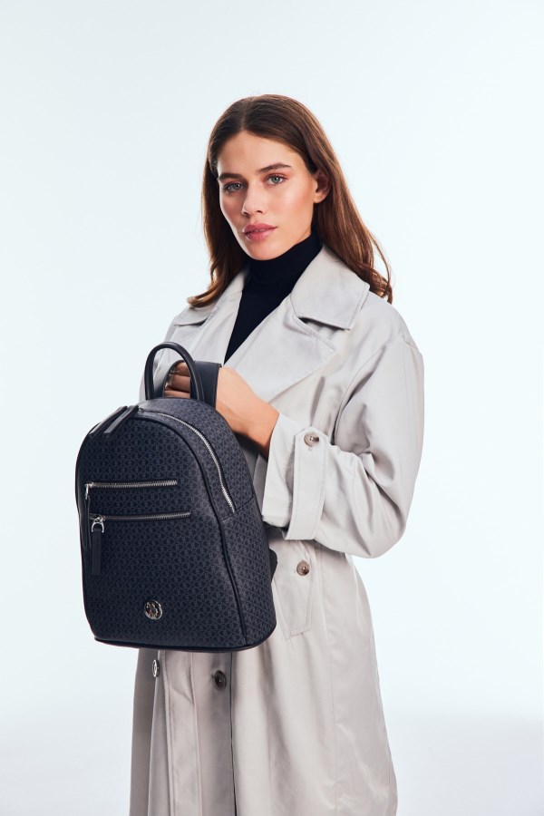 U.S. POLO ASSN. SİYAH KADIN SIRT ÇANTASI